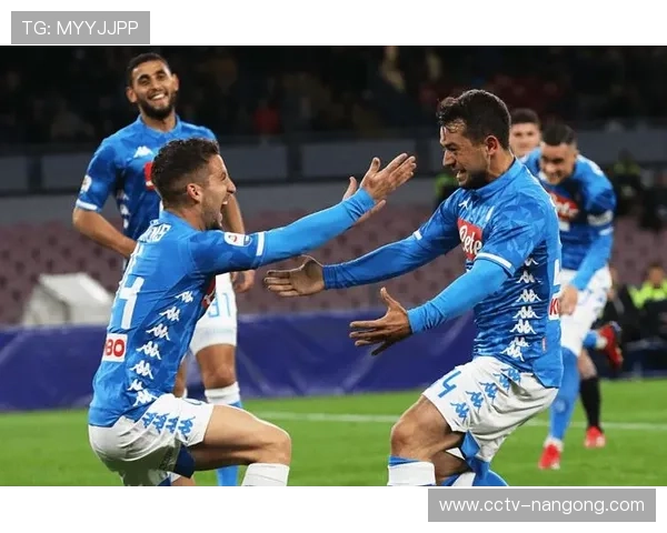 热那亚1-2不敌那不勒斯，客场惜败。